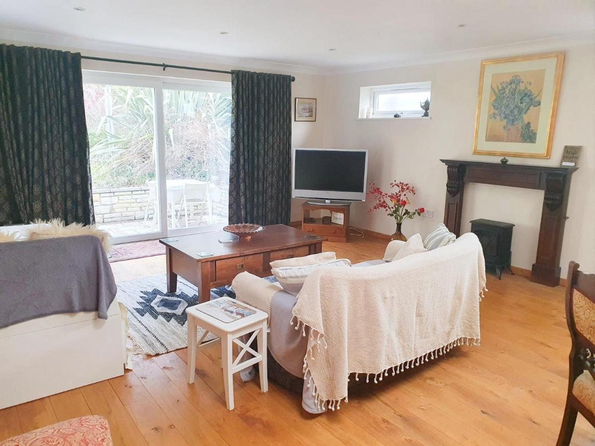 Little Dragons Appartement Poole Buitenkant foto